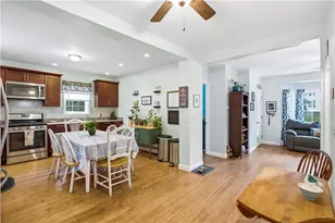 18 Ave F Ave, Lincoln, RI 02865 - Photo 9