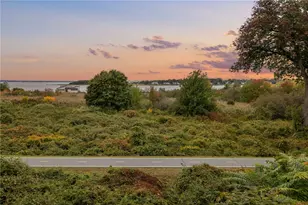 28 Sea Breeze Ln, Bristol, RI 02809 - Photo 27