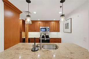 555 S Water St, Providence, RI 02903 - Photo 33