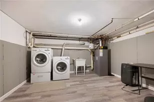 10 Burleigh St, Providence, RI 02904 - Photo 21