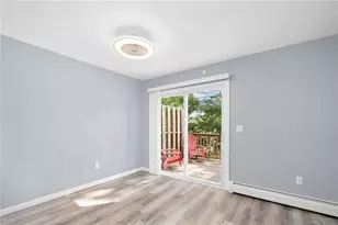 10 Burleigh St, Providence, RI 02904 - Photo 7