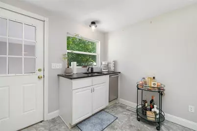 86 Oakside Street, Warwick, RI 02889 - Photo 13
