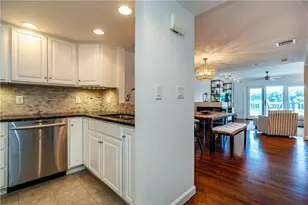 152 Crompton Ave, East Greenwich, RI 02818 - Photo 13