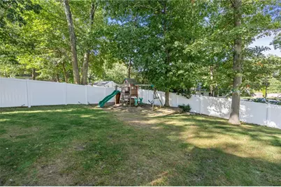 30 Lockwood Road, Cumberland, RI 02864 - Photo 37