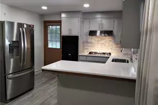 15 Spruce St, Lincoln, RI 02838 - Photo 5