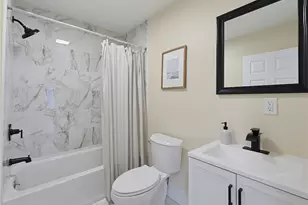 85 Cedar Ave, East Providence, RI 02915 - Photo 17