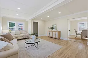 85 Cedar Ave, East Providence, RI 02915 - Photo 9