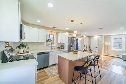 315 Rhode Island Avenue, Pawtucket, RI 02860 - Photo 5
