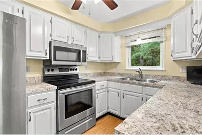 127 Pleasant View Avenue #40, Smithfield, RI 02917 - Photo 11