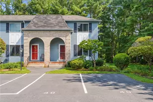 127 Pleasant View Ave, Smithfield, RI 02917 - Photo 1
