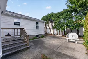120 Homewood Ave, North Providence, RI 02911 - Photo 35