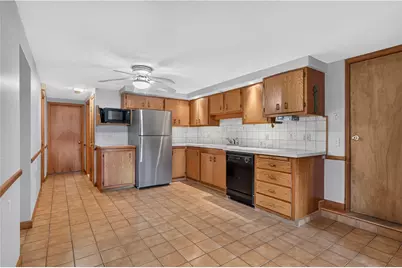 120 Homewood Avenue, North Providence, RI 02911 - Photo 27