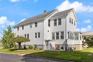 86 Martin St, East Providence, RI 02914 - Photo 35