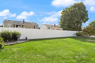86 Martin Street, East Providence, RI 02914 - Photo 31