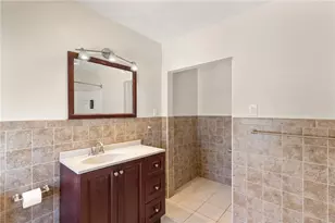 86 Martin St, East Providence, RI 02914 - Photo 23