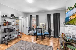 116 Webster St, Pawtucket, RI 02861 - Photo 9