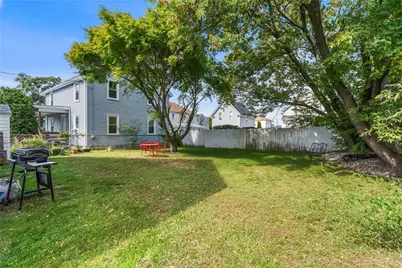 116 Webster Street, Pawtucket, RI 02861 - Photo 29