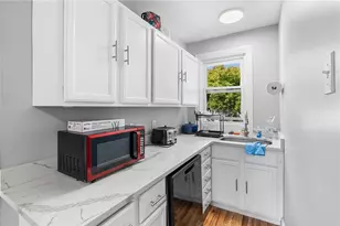116 Webster St, Pawtucket, RI 02861 - Photo 19