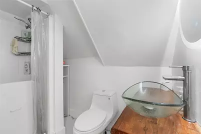 116 Webster Street, Pawtucket, RI 02861 - Photo 25