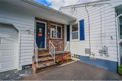 17 Academy Avenue, Bristol, RI 02809 - Photo 7