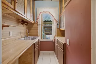 1003 Douglas Ave, Providence, RI 02904 - Photo 13