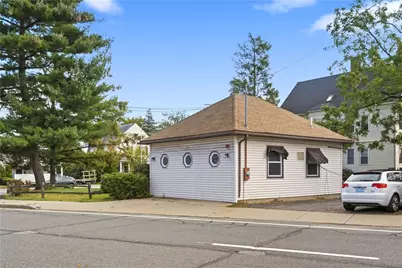 215 Waterman Avenue, East Providence, RI 02914 - Photo 3
