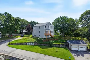 34 Vine St, West Warwick, RI 02893 - Photo 31