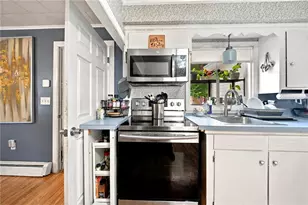 9 Pond Ave, Lincoln, RI 02865 - Photo 11
