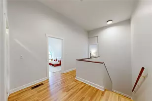 10 East St, Providence, RI 02906 - Photo 17