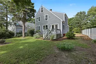 9 Cutter St, Jamestown, RI 02835 - Photo 3