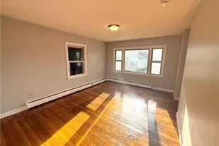 39 Standish Ave, Providence, RI 02908 - Photo 7