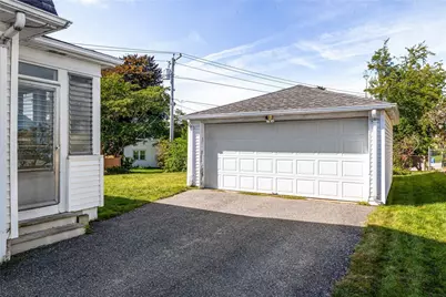 153 Lyndon Road, Cranston, RI 02905 - Photo 3
