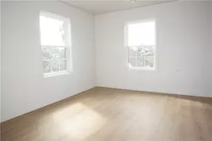 399 Cahill St, Providence, RI 02905 - Photo 37
