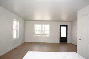 399 Cahill St, Providence, RI 02905 - Photo 9