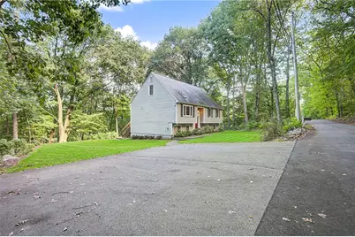39 Cook Road, Cumberland, RI 02864 - Photo 3