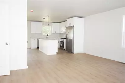 391 Cahill Street, Providence, RI 02905 - Photo 5