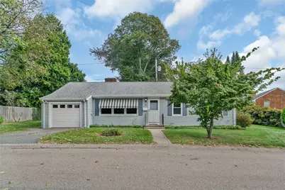 3 Collins Terrace, Middletown, RI 02842 - Photo 1