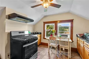 7 Barrett Ave, North Providence, RI 02904 - Photo 27