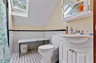 7 Barrett Ave, North Providence, RI 02904 - Photo 29