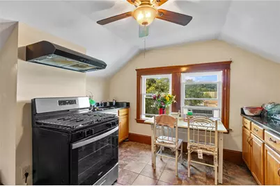 7 Barrett Avenue, North Providence, RI 02904 - Photo 29