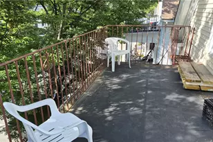 95 Adelaide Ave, Providence, RI 02907 - Photo 9