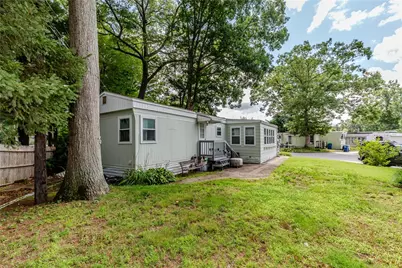 18 Helen Drive, Coventry, RI 02816 - Photo 5