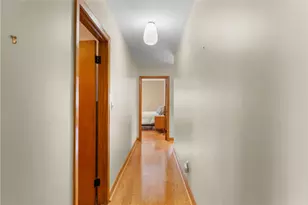 500 Laten Knight Rd, Cranston, RI 02921 - Photo 15