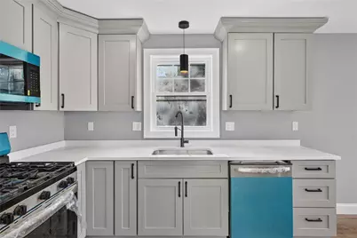 126 Johnson Street, Providence, RI 02905 - Photo 7