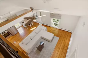 20 Berkeley Ave, Newport, RI 02840 - Photo 15