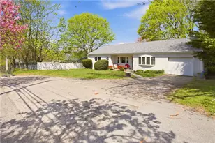 278 Green End Ave, Middletown, RI 02842 - Photo 1