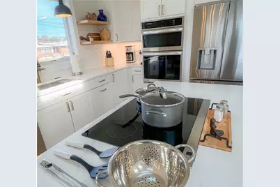 174 Renfrew Avenue #2, Middletown, RI 02842 - Photo 9