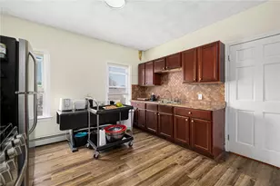 750 Dyer Ave, Cranston, RI 02920 - Photo 31