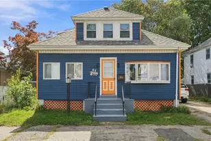 88 Finch Ave, Pawtucket, RI 02860 - Photo 1