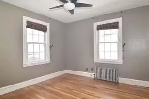 15 Mission Pl, Providence, RI 02908 - Photo 9